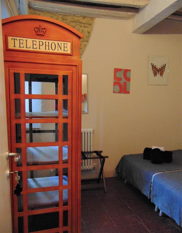 B&B Un Posto Nel Mondo Сиена Экстерьер фото